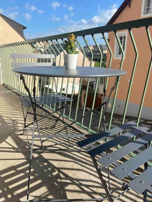 L'Eldorado Ruthenois - Garage & Terrasse Apartment Rodez Exterior photo